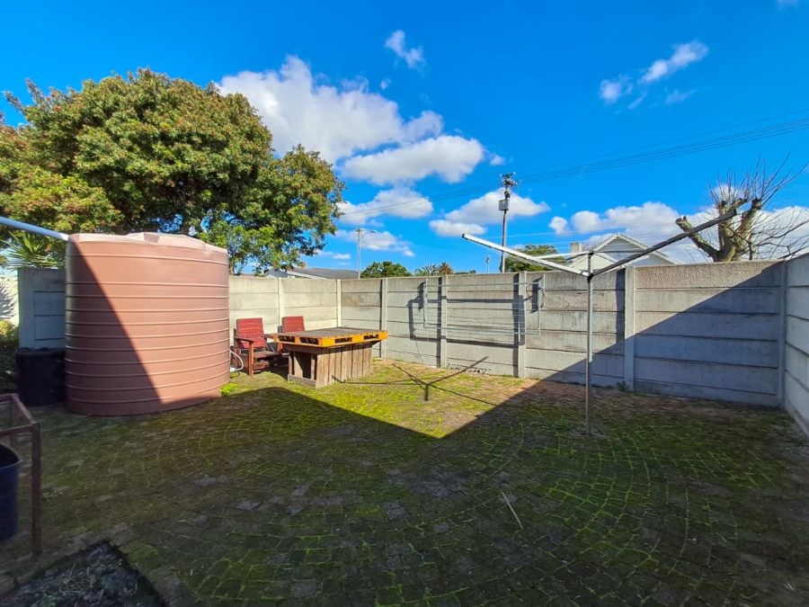 To Let 2 Bedroom Property for Rent in Monte Vista Western Cape